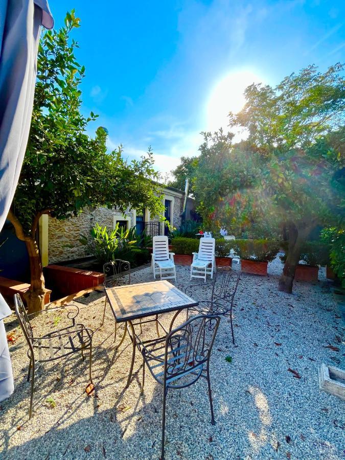 Il Giardino Di Athena 1 Apartman Paestum Kültér fotó
